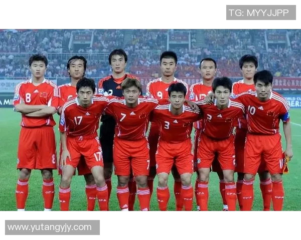 2002年中国足球代表性球星盘点及其赛季表现回顾