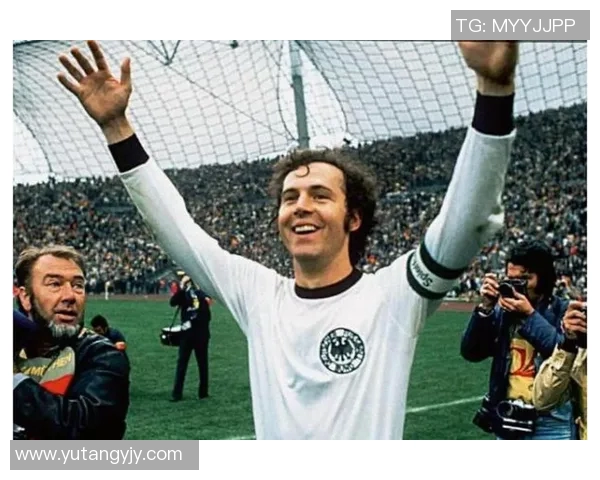 德国足球传奇:从贝肯鲍尔到诺伊尔,跨越半个世纪的荣耀与挑战 德国足球传奇:从贝肯鲍尔到诺伊尔,跨越半个世纪的荣耀与挑战