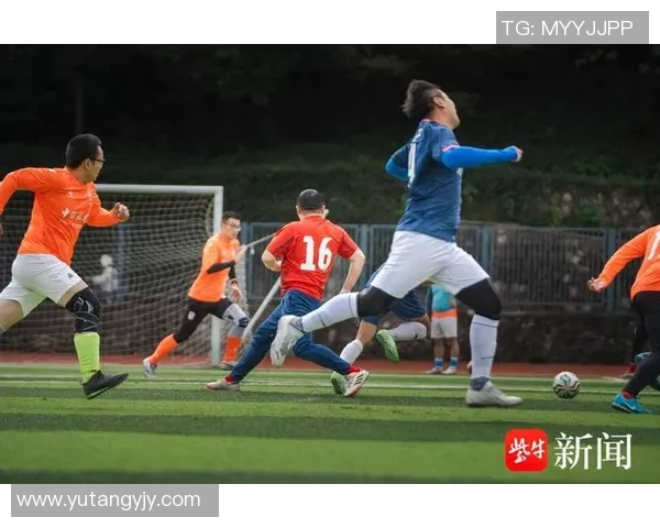 昔日绿茵场巨星荣耀归来真情回馈母校点燃青春梦想 昔日绿茵场巨星荣耀归来真情回馈母校点燃青春梦想